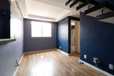 Sala 1 de apartamento para alugar com 2 quartos, 100m² em Jardim Santa Teresinha, São Paulo