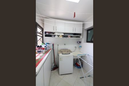 Apartamento à venda com 96m², 3 quartos e 1 vagaÁrea de Serviço