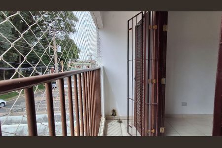 Varanda  de casa para alugar com 2 quartos, 90m² em Santa Maria, São Caetano do Sul