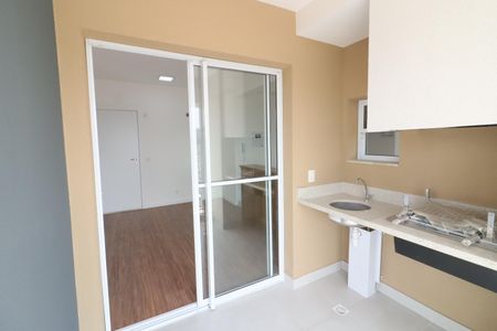 Sala de apartamento para alugar com 2 quartos, 50m² em Vila Osasco, Osasco
