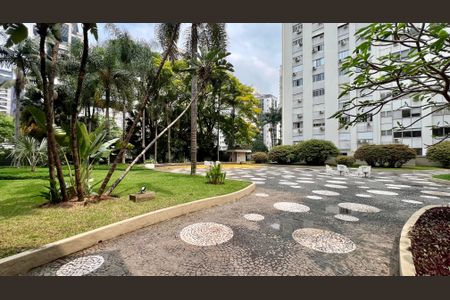 Apartamento à venda com 180m², 3 quartos e 2 vagas Apartamento à venda com 180m², 3 quartos e 2 vagasÁrea comum