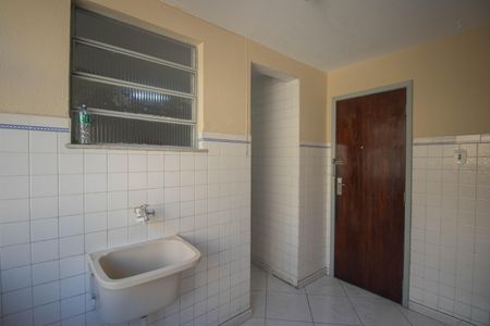 Apartamento para alugar com 60m², 3 quartos e 1 vagaÁrea de Serviço