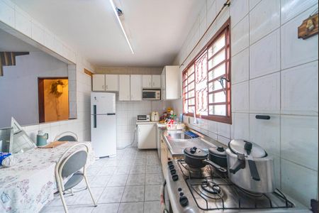 Cozinha  de casa para alugar com 3 quartos, 200m² em Jardim Bela Vista, Santo André