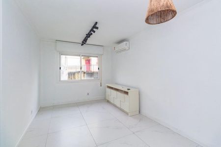Sala  de apartamento para alugar com 2 quartos, 60m² em Boa Vista, Porto Alegre