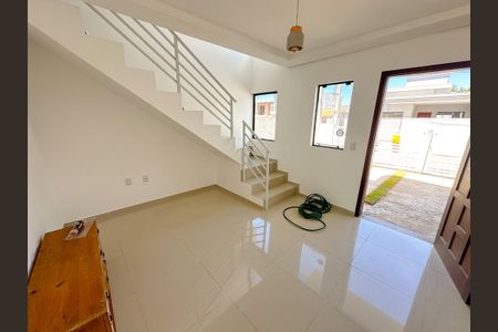 Sala de casa para alugar com 2 quartos, 100m² em São João do Rio Vermelho, Florianópolis