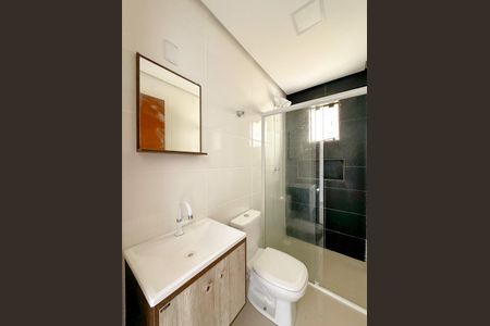 Casa para alugar com 100m², 2 quartos e 2 vagasBanheiro