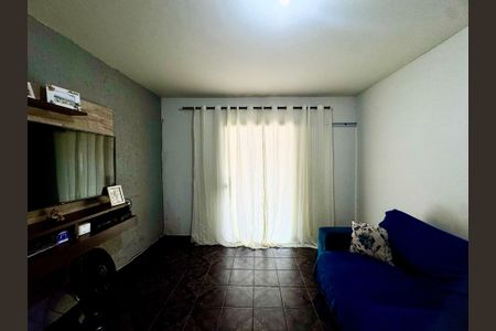 Casa à venda com 120m², 4 quartos e 2 vagasSala