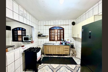 Casa à venda com 120m², 4 quartos e 2 vagasCozinha
