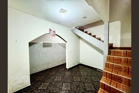 Antesala de casa para alugar com 4 quartos, 120m² em Parque Continental Ii, Guarulhos