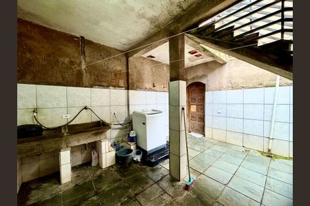 Casa à venda com 120m², 4 quartos e 2 vagasÁrea de Serviço