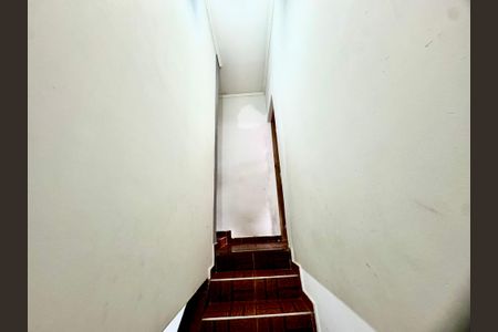 Casa à venda com 120m², 4 quartos e 2 vagasCorredor