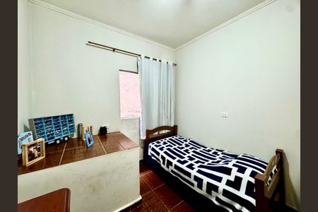 Casa à venda com 120m², 4 quartos e 2 vagasQuarto 2