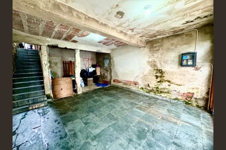 Casa à venda com 120m², 4 quartos e 2 vagasGaragem