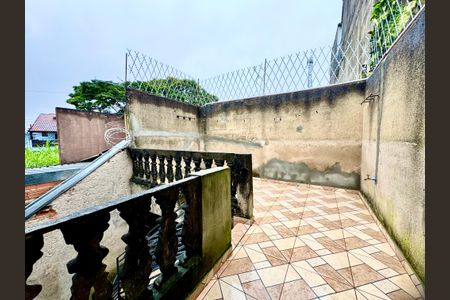 Casa à venda com 120m², 4 quartos e 2 vagasTerraço
