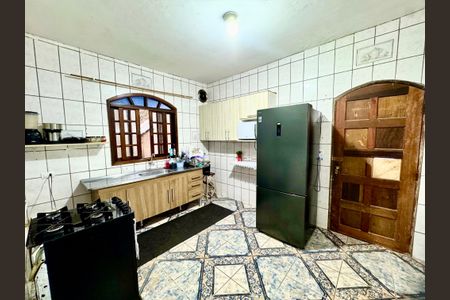 Casa à venda com 120m², 4 quartos e 2 vagasCozinha