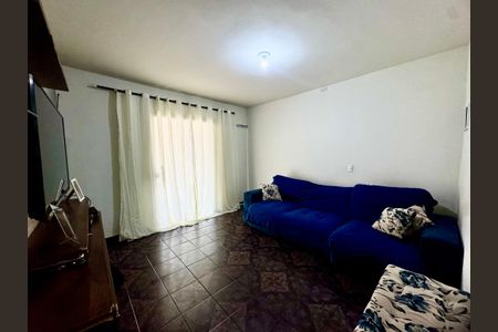 Casa à venda com 120m², 4 quartos e 2 vagasSala