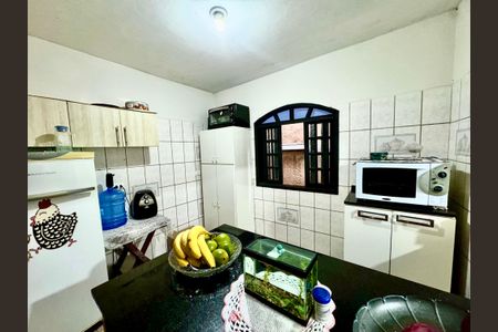 Casa à venda com 120m², 4 quartos e 2 vagasCozinha