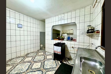 Casa à venda com 120m², 4 quartos e 2 vagasCozinha