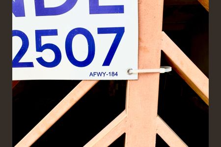 Casa à venda com 120m², 4 quartos e 2 vagasCódigo da placa AFWY-184