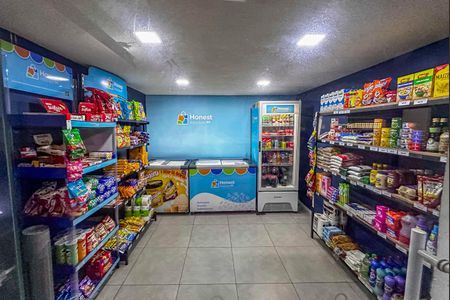 Apartamento à venda com 60m², 2 quartos e 1 vagaMini Mercado