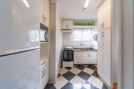 Apartamento à venda com 60m², 2 quartos e 1 vagaCozinha 