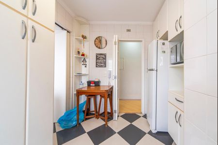 Apartamento à venda com 60m², 2 quartos e 1 vagaCozinha 