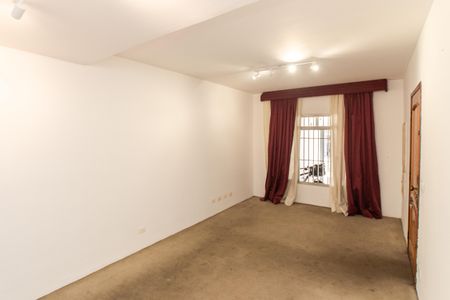 Sala de casa à venda com 3 quartos, 182m² em Parque Novo Mundo, São Paulo