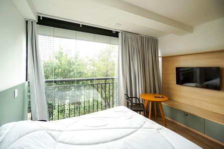 Sala quarto e cozinha de kitnet/studio para alugar com 1 quarto, 23m² em Vila Azevedo, São Paulo