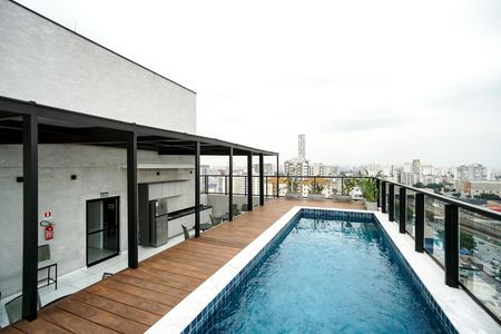 Studio para alugar com 23m², 1 quarto e sem vaga Studio para alugar com 23m², 1 quarto e sem vagaPiscina