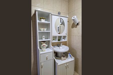 Apartamento à venda com 70m², 2 quartos e sem vaga Apartamento à venda com 70m², 2 quartos e sem vagaBanheiro