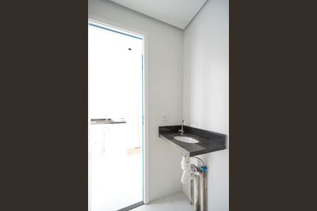 Banheiro  de kitnet/studio à venda com 1 quarto, 23m² em Vila Azevedo, São Paulo