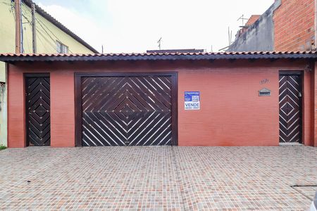 Casa para alugar com 315m², 3 quartos e 3 vagasFachada