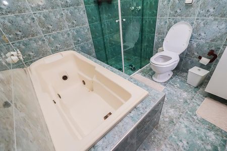 Casa para alugar com 315m², 3 quartos e 3 vagasBanheiro da Suíte