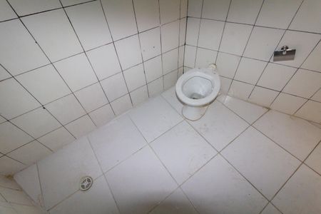 Banheiro de casa para alugar com 1 quarto, 40m² em Jardim Matarazzo, São Paulo