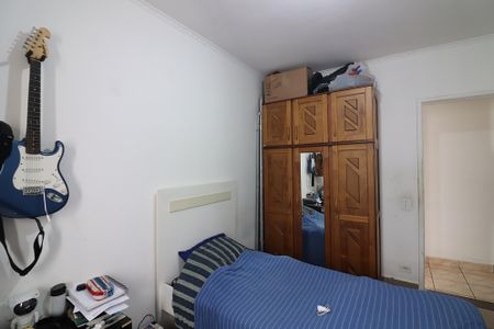 Apartamento à venda com 74m², 2 quartos e 1 vagaQuarto 2