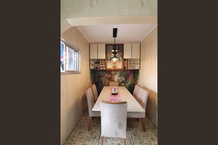 Apartamento à venda com 74m², 2 quartos e 1 vagaCozinha 