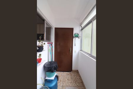 Apartamento à venda com 74m², 2 quartos e 1 vagaÁrea de Serviço