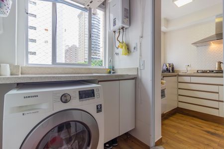 Apartamento à venda com 90m², 2 quartos e 1 vagaÁrea de Serviço