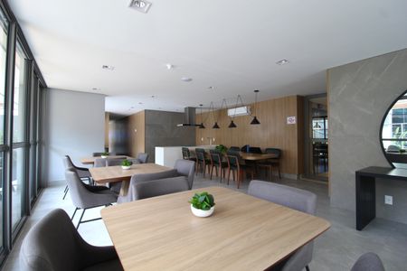 Apartamento para alugar com 60m², 2 quartos e 1 vagaÁrea Comum - Salão de Festas