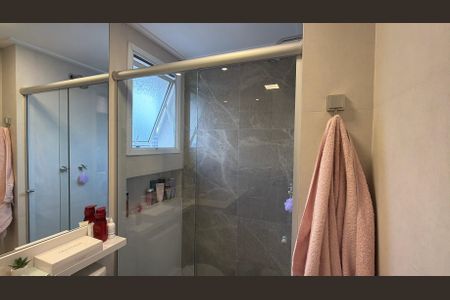 Apartamento à venda com 89m², 2 quartos e 1 vagaBanheiro da Suíte