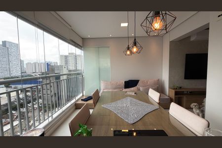 Apartamento à venda com 89m², 2 quartos e 1 vagaSacada