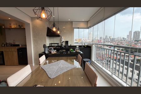 Apartamento à venda com 89m², 2 quartos e 1 vagaSacada