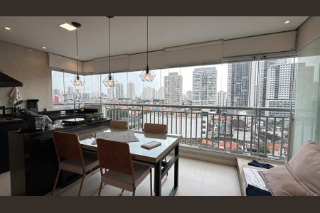 Apartamento à venda com 89m², 2 quartos e 1 vagaSacada