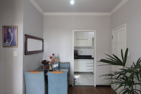 Sala de apartamento à venda com 2 quartos, 50m² em Vila Paquetá, Belo Horizonte