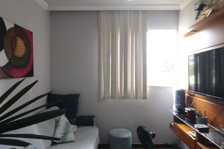 Sala de apartamento à venda com 2 quartos, 50m² em Vila Paquetá, Belo Horizonte