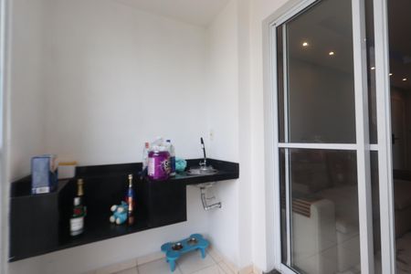 Apartamento à venda com 59m², 2 quartos e 1 vagaVaranda