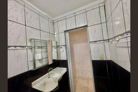 Casa para alugar com 265m², 4 quartos e 2 vagasBanheiro 3