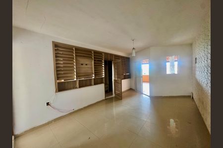 Casa para alugar com 265m², 4 quartos e 2 vagasQuarto 4