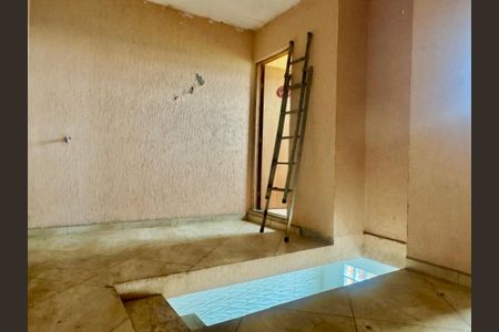 Casa para alugar com 265m², 4 quartos e 2 vagasHall