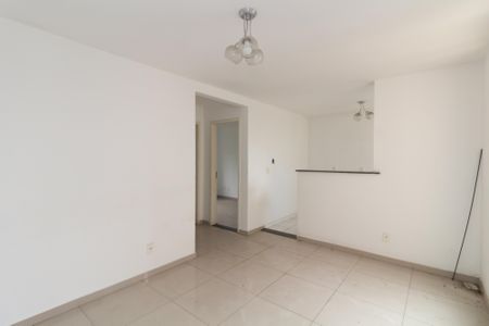 Sala de apartamento para alugar com 2 quartos, 48m² em Vila Cruzeiro, São Paulo